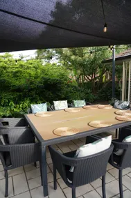Relaxed Coastal Home near Beaches & Erina Fair - Image 3