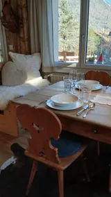 Miris Cozy Corner - Image 2