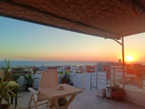 Elegant Apartment in the Heart Sunset Views - Image 2