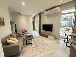Modern Pool-Access Apartment - Image 2