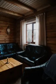 Wooden cabin with sauna - Image 5