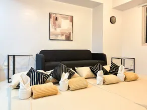 Luxx 2BR w/ Balcony | near IEC Convention Cebu - Image 2