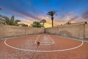 NEW 4BR Oasis | Pool, Hot Tub, Golf & B-Ball Court - Image 4