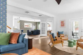 Large home, Sleeps12, Firepit, near Downtown/SU - Image 5