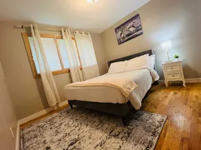 Elegant home with covered patio & close to airport - Image 2