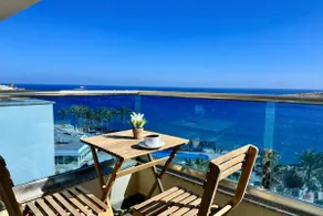 Blue Horizon Jacuzzi | Sea View Retreat - Flat 4 - Image 3