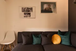 Lieutenant Colombo-themed apartment - Image 2