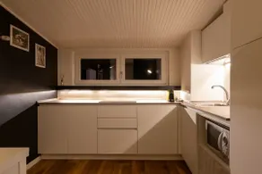 Lieutenant Colombo-themed apartment - Image 3