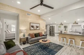 Glendale Home | 5 Minutes to Cardinals Stadium - Image 2
