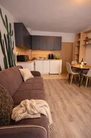 Mountain View Escape - Cozy Apt with Private Parking - Image 3