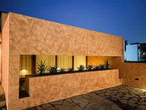 Apricot Garden Courtyard • Earthen • Entire Home - Image 2