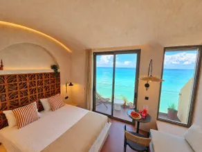 Ca' Mare luxury suite - Image 2