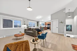 The Madhatter! 2bed 2bath central! Ocean view - Image 2