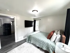 Cottage Guest House - Image 3