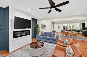 5BR Sleeps 12 | Near GA Tech and Downtown ATL - Image 2