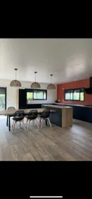 Large family home - Image 4
