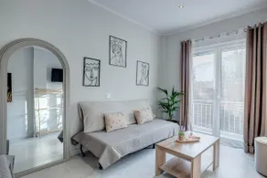 Ionelia studio at Ipsos Beach - Image 2