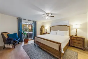 Maple Ridge Gem: 2BR Character Home near Nature - Image 2