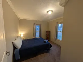 Neighborhood Getaway in Robinson - Image 3