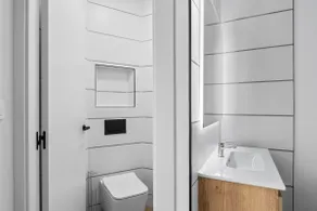 Nebula Rooms AG, Suite 2 - Image 5