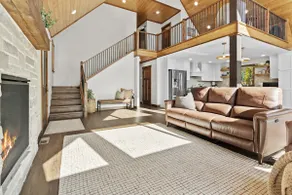 Cozy cabin in with peaceful views - 4 bedrooms! - Image 5