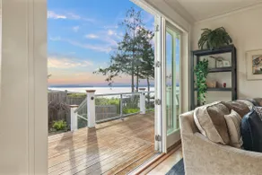 Stunning 180° Water & Mountain Views | Sleeps 8 - Image 3