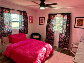 Hot Tub + Pet Friendly / Perfect for travel ball - Image 3