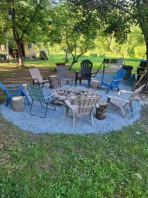 Work or Play - A Cozy Place to Stay - Free Parking - Image 4