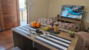 Entire Apartment | 2 Single Beds or King Bed | Secure - Image 2