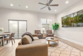 NEW-Willow House-KING-Garage-85”TV-Sports Complex - Image 5