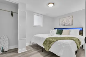 Sage Nest: 4B/1B Suite with Parking Near US Bridge - Image 3