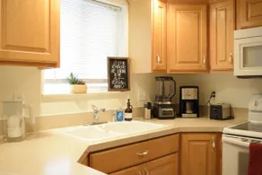 Townhome w/ king size bed, chef's kitchen +chimney - Image 4