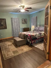 Overlands Farmhouse - Image 3