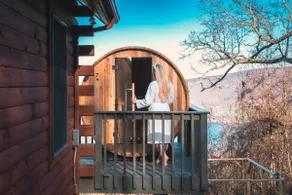 New! Luxury Chalet | Hot Tub | Sauna | Lake Views - Image 4