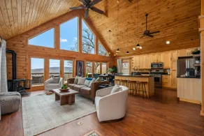 New! Luxury Chalet | Hot Tub | Sauna | Lake Views - Image 5