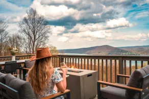 New! Luxury Chalet | Hot Tub | Sauna | Lake Views - Image 2