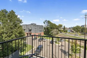 Downtown Condo 1 Bedroom View of City 301 - Image 4