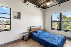 Downtown Condo 1 Bedroom View of City 301 - Image 2