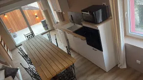 New, quiet, air-conditioned house with jacuzzi + hiking - Image 5