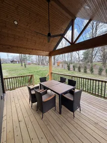 Lake Bluff Lodge - Image 2