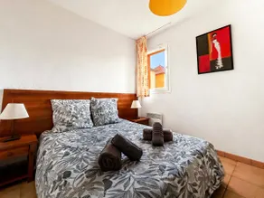 Family T3 with swimming pool and parking, residential - Image 4