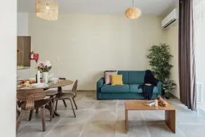 St Julians`s Boho Maisonette - Image 3
