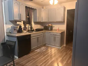 Stunning Brick Tri Level Home 420 friendly - Image 5