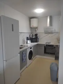 spacious and pleasant studio - Image 3