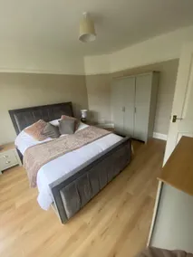 Spacious Dinnington bungalow - Image 5