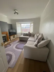 Spacious Dinnington bungalow - Image 2