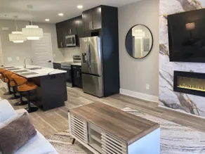 Corporate-Friendly 1BR-Brand New Luxury in Tucker - Image 3