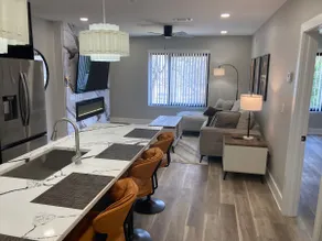 Corporate-Friendly 1BR-Brand New Luxury in Tucker - Image 5