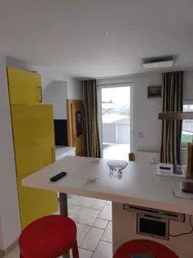 Maisonette with large terrace - Image 4
