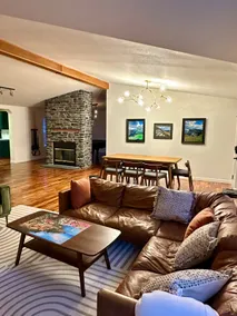 Riverfront Getaway in McKenzie Forest - Image 2